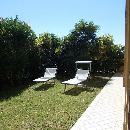 Alessandria Residence Desenzano del Garda Exterior foto