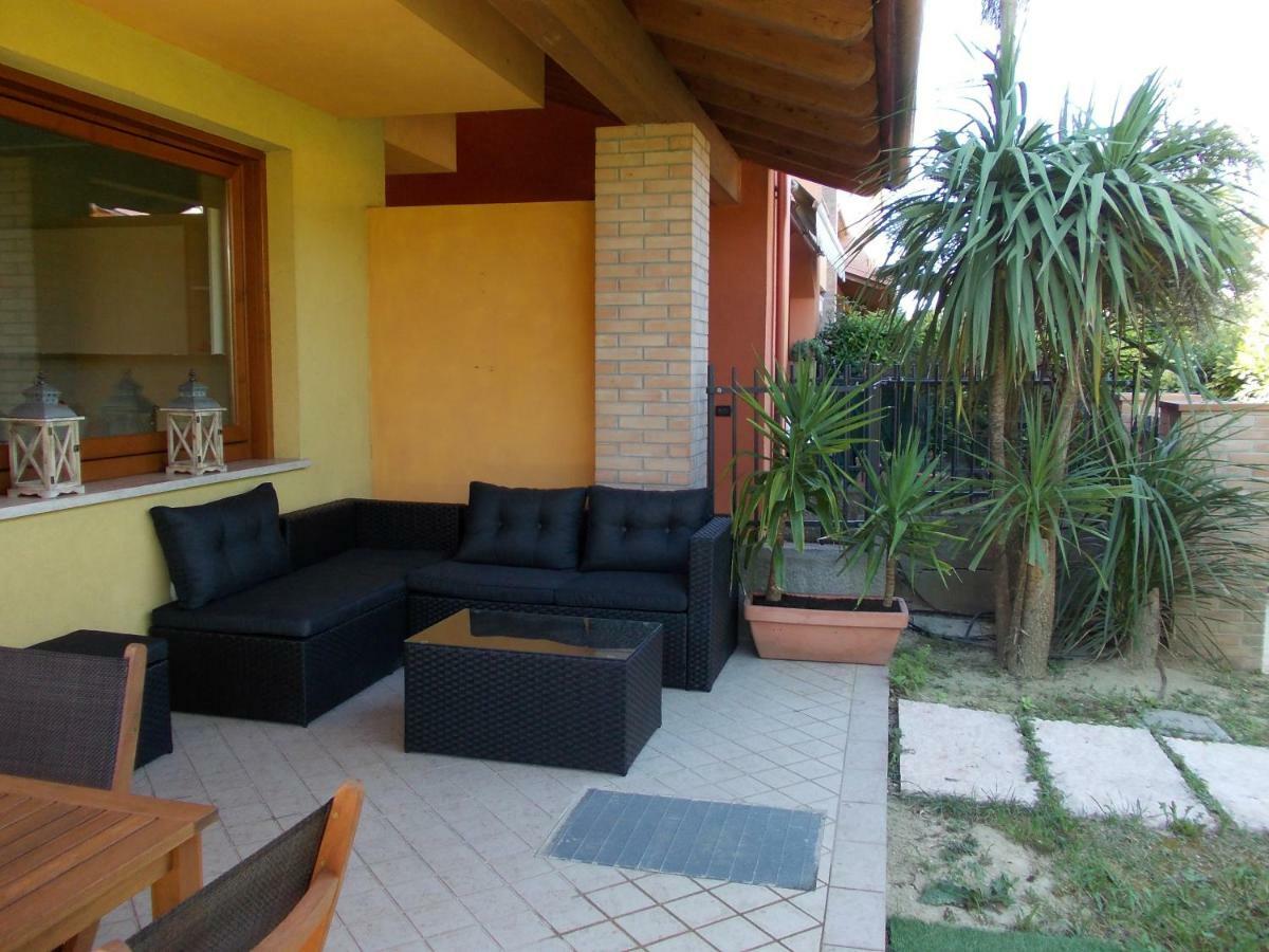 Alessandria Residence Desenzano del Garda Exterior foto